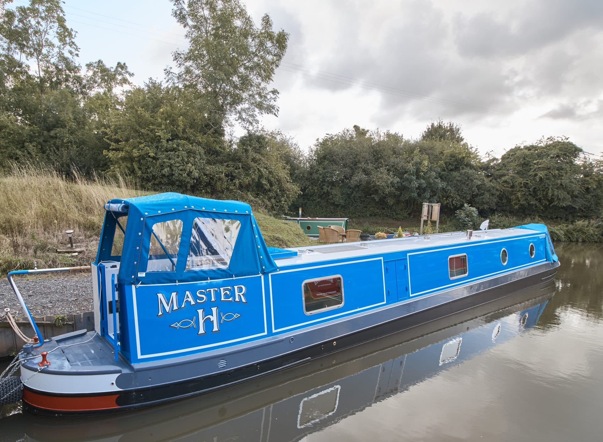 'Master H' custom barge new boat build