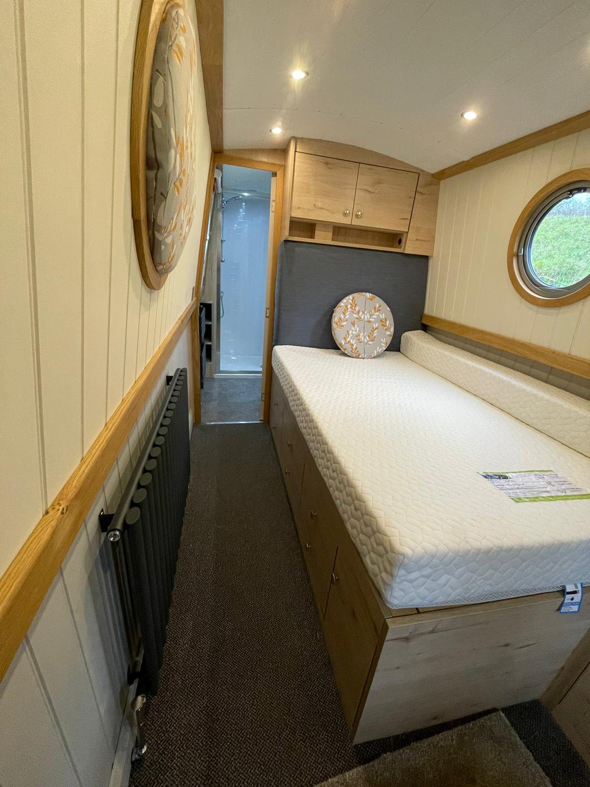 custom barge new boat build bedroom